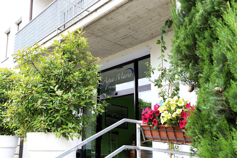 Aquamaris Hotel Sala Baganza Kültér fotó