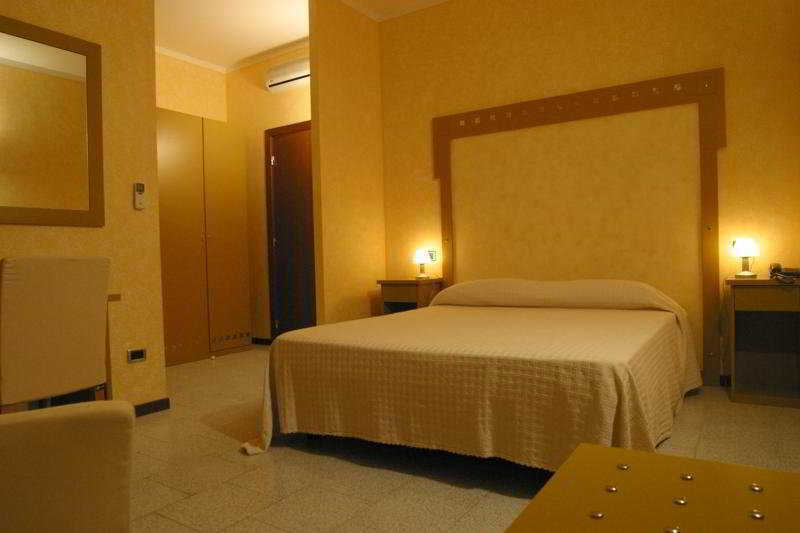 Aquamaris Hotel Sala Baganza Kültér fotó