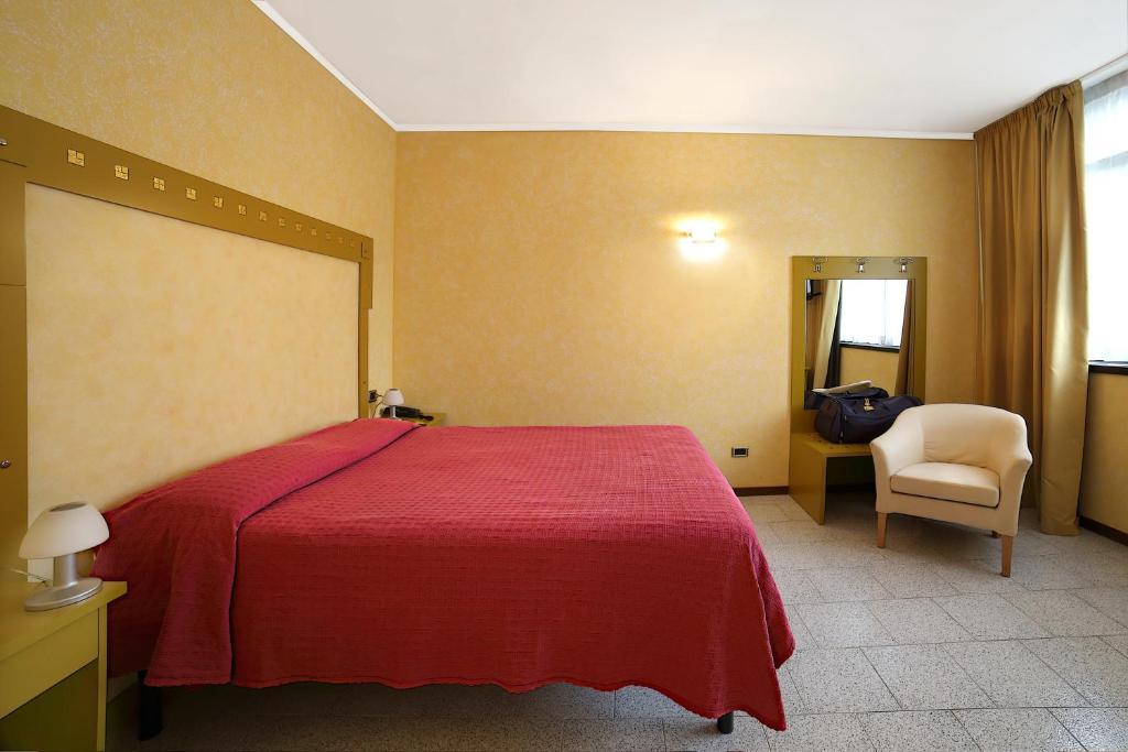 Aquamaris Hotel Sala Baganza Szoba fotó